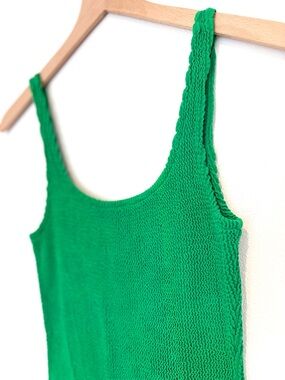 korean crinkle mini dress - kelly green square neck by cozie - xs/s euc